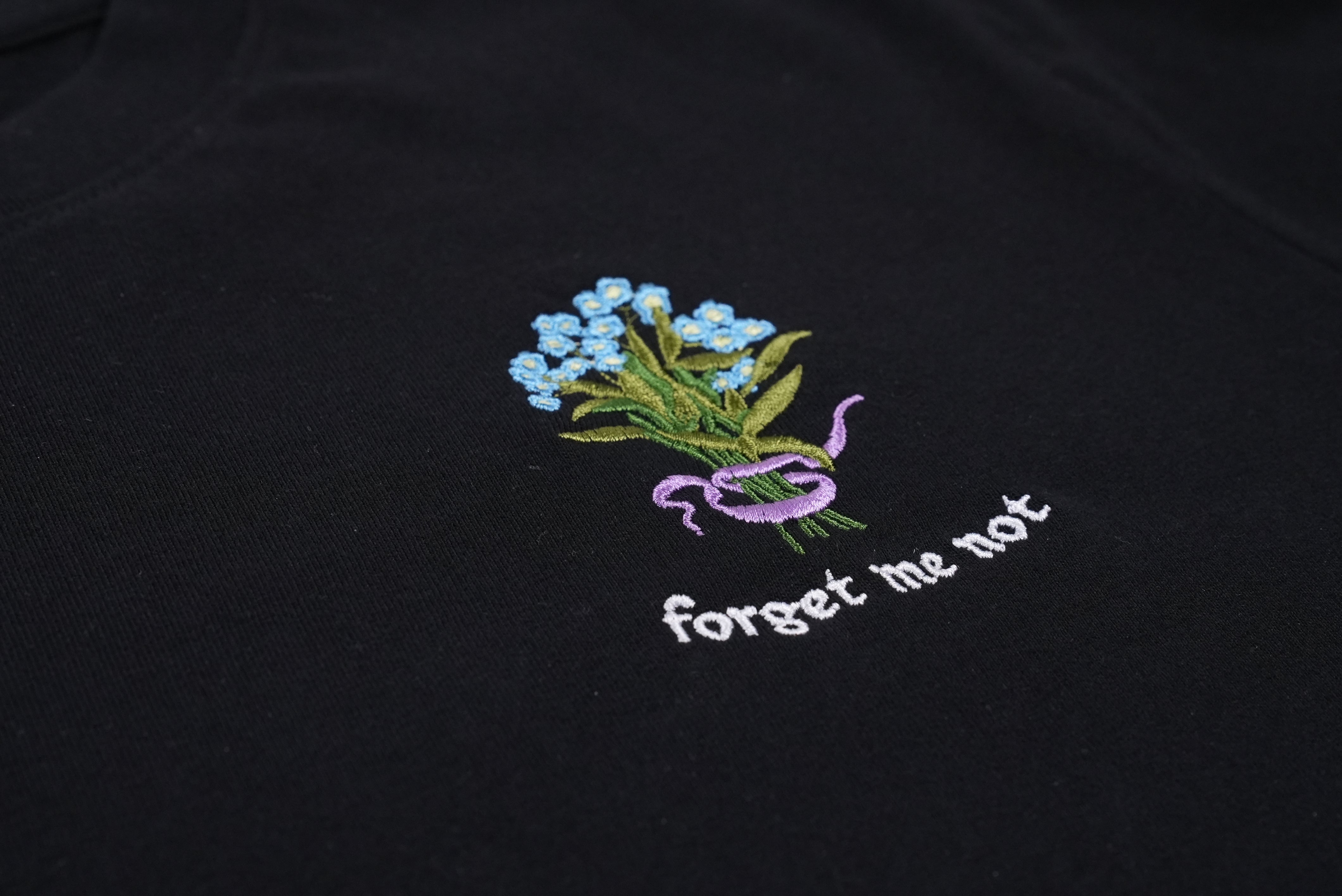 T-shirt "Forget me not"